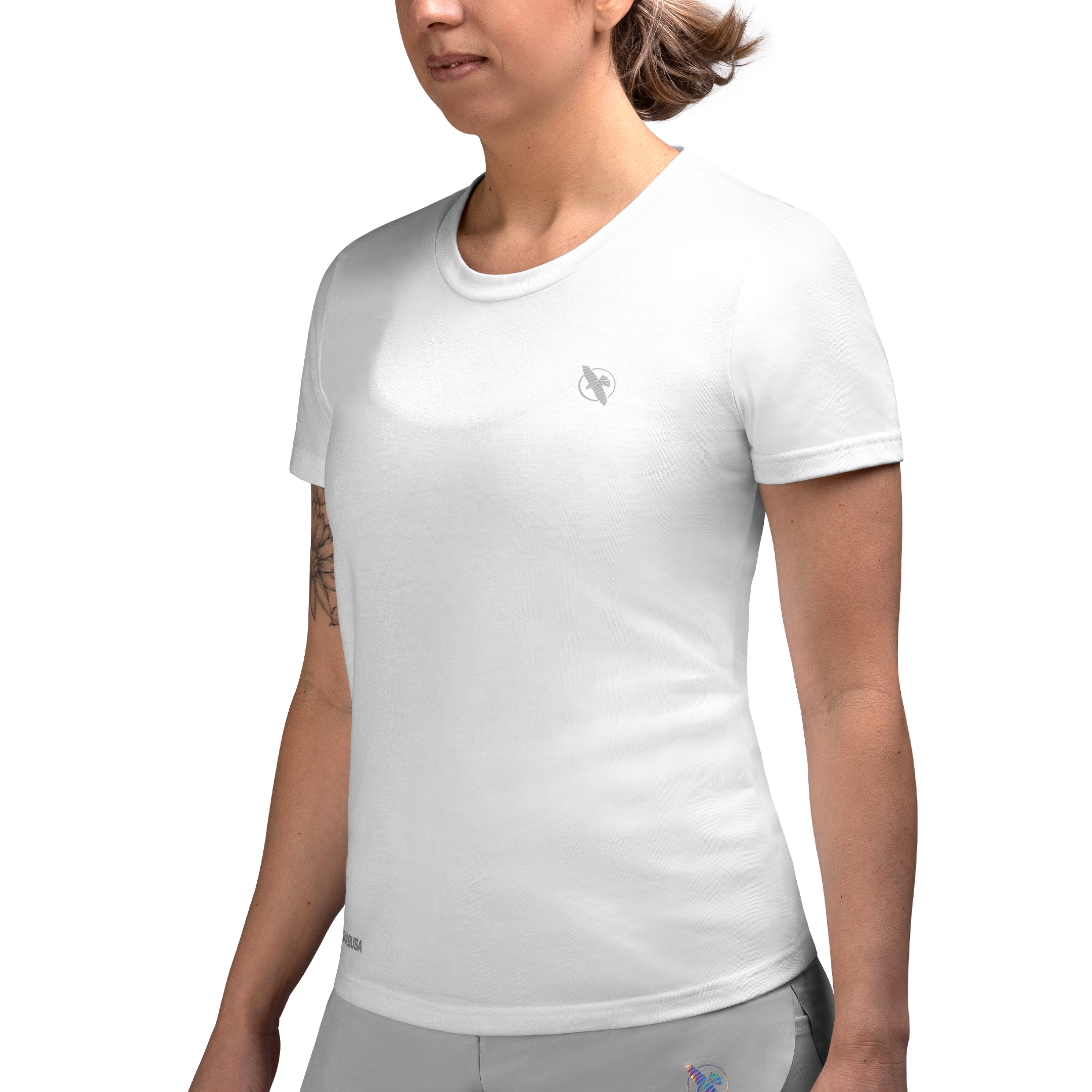 essential_female_white_mainimg_